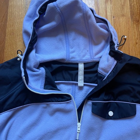 Athleta fleece pullover size m - Picture 3 of 3